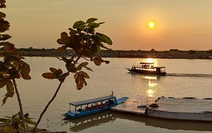 Андрей Масалович Камбоджа, Озеро Тонлесап