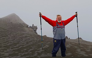 Андрей Масалович Курилы, остров Атласова, вулкан Такетоми июль 2025