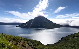 Андрей Масалович Курилы, остров Онекотан, вулкан Креницына июль 2025